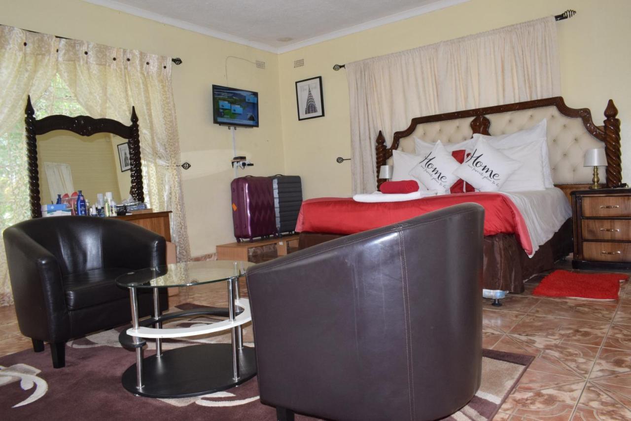 The Crown Inn Guest House Northwood Экстерьер фото